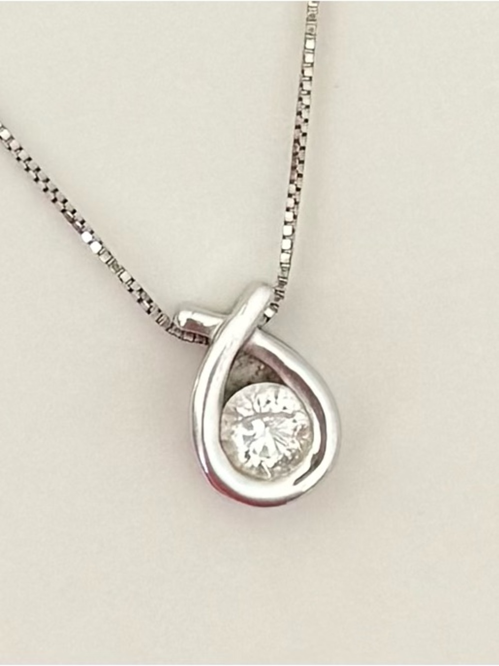 Solid 10K White Gold 1/4 CTW Natural Diamond Solitaire Pendant Necklace 18"-20"